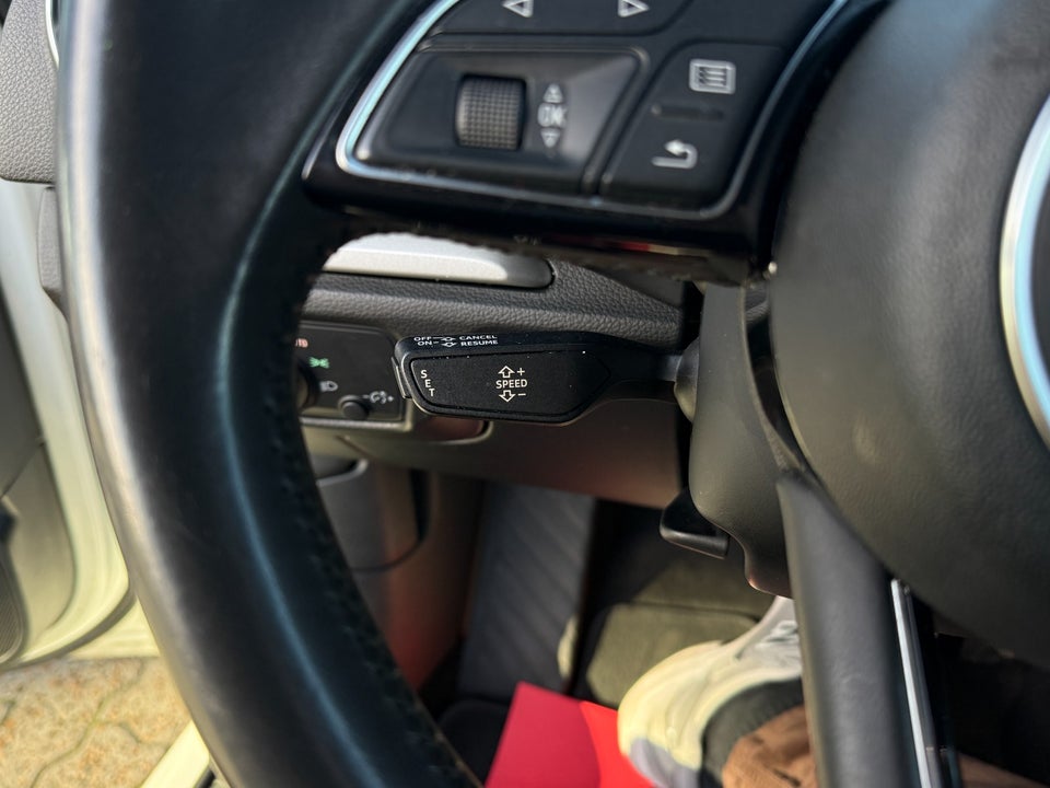 Audi A3 1,4 e-tron Sportback S-tr. 5d