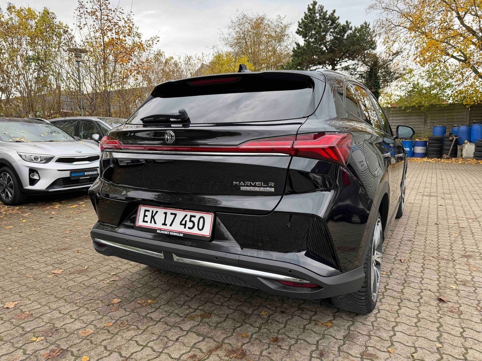 MG Marvel R Luxury 5d