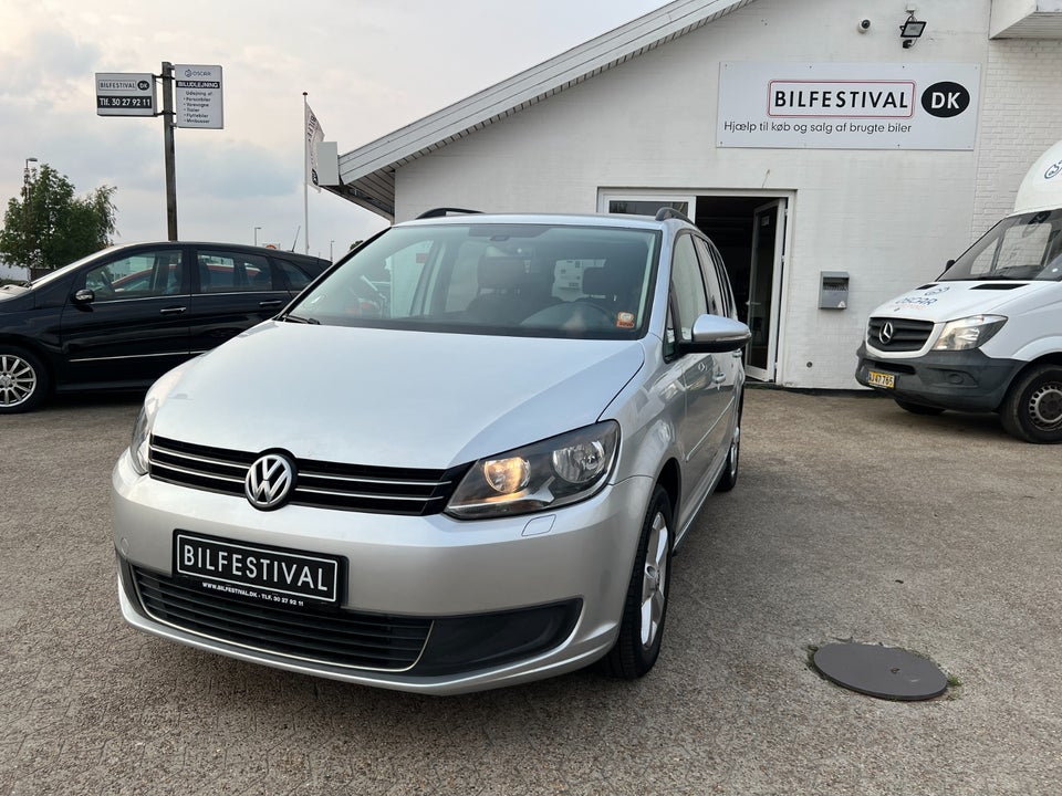 VW Touran 1,6 TDi 105 Comfortline BMT 7prs 5d