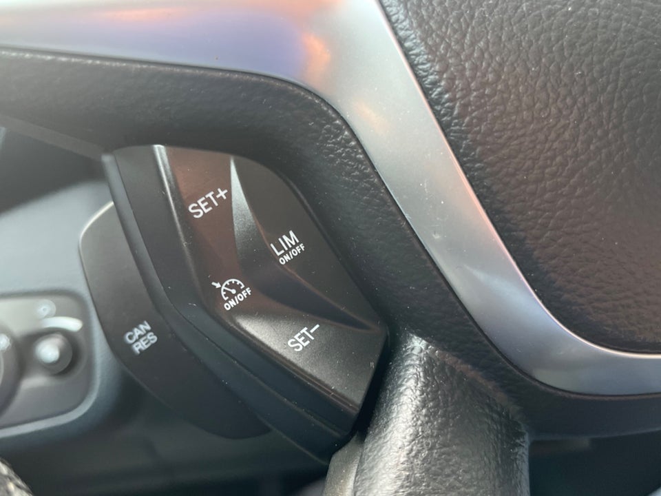 Ford C-MAX 1,6 SCTi 150 Titanium 5d