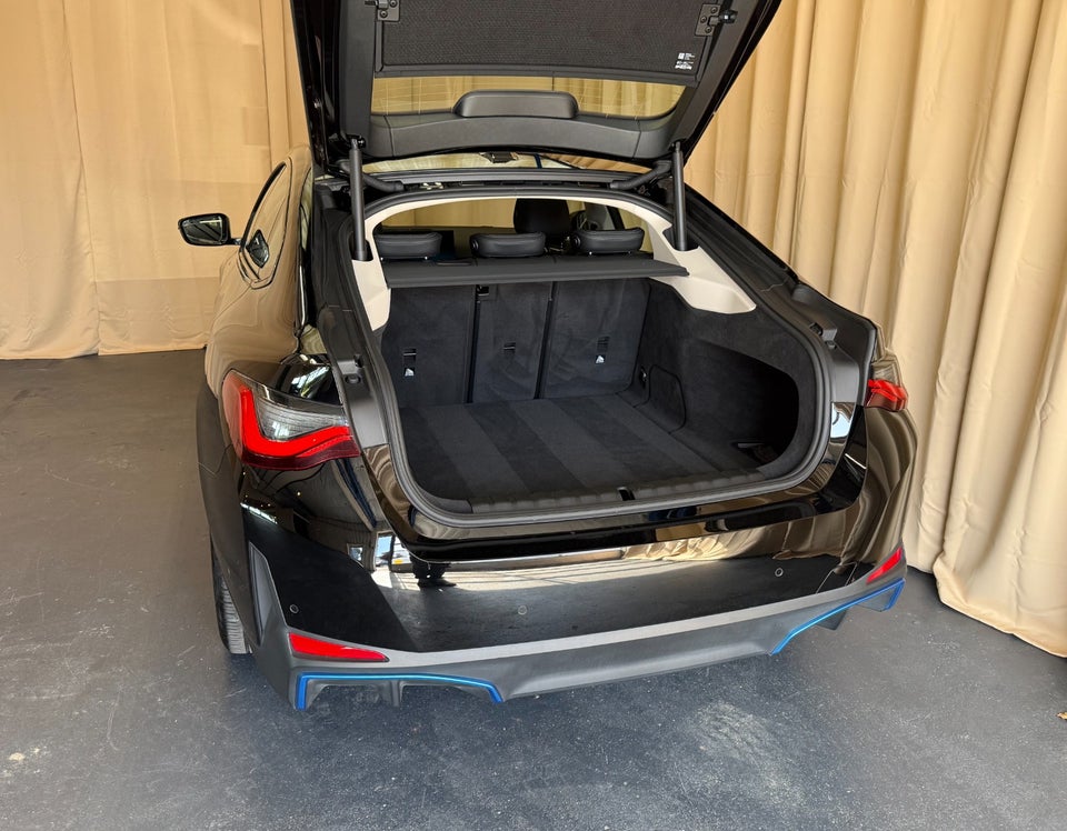 BMW i4 eDrive35 5d