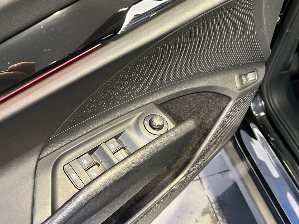 Skoda Enyaq 80 iV Suite 5d