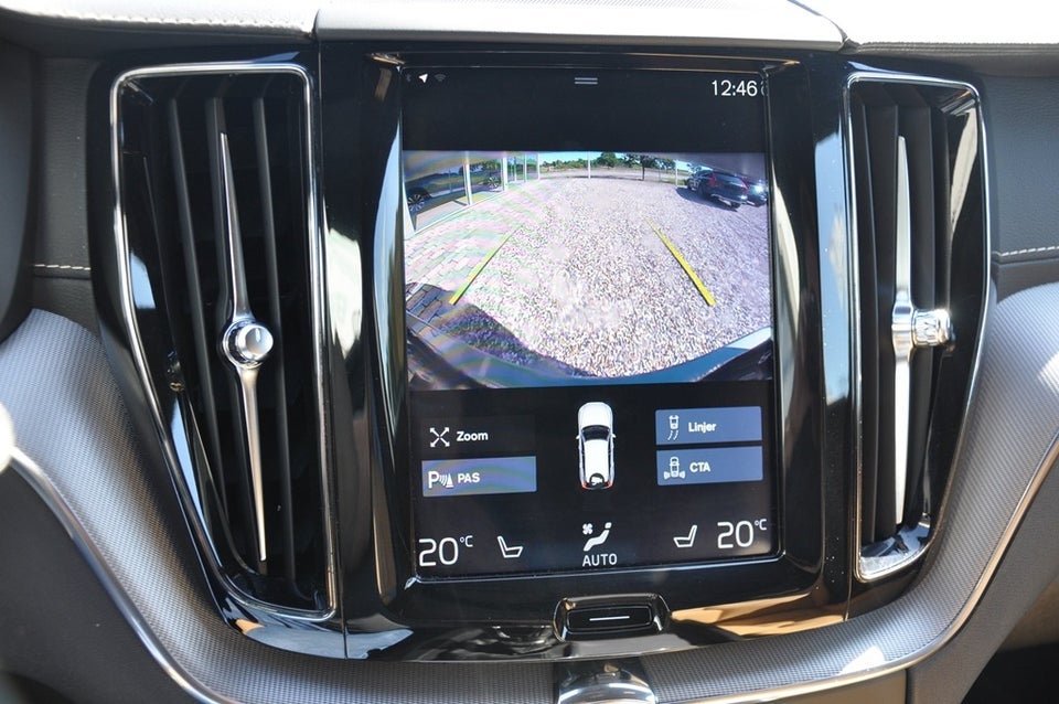 Volvo XC60 2,0 D4 200 Inscription aut. 5d