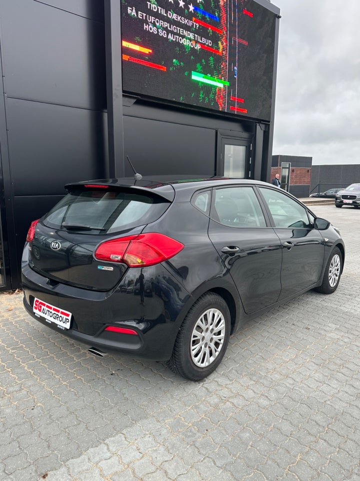 Kia Ceed 1,4 CRDi 90 Active+ 5d