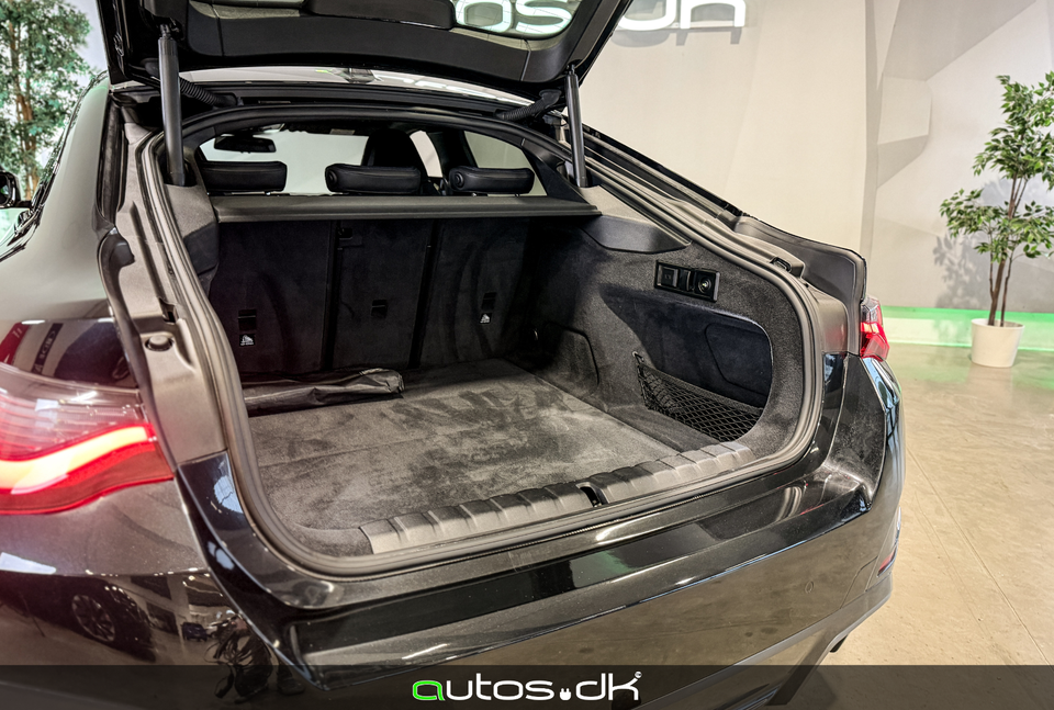 BMW i4 eDrive40 Fully Charged M-Sport 5d