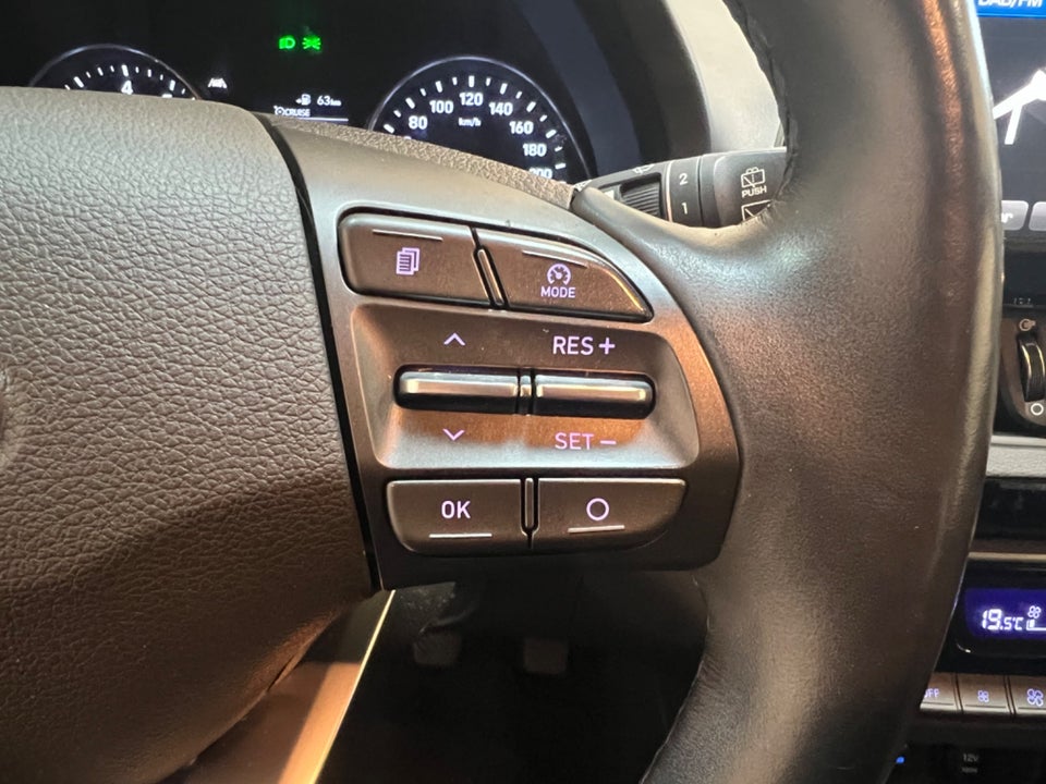 Hyundai i30 1,4 T-GDi Trend stc. 5d