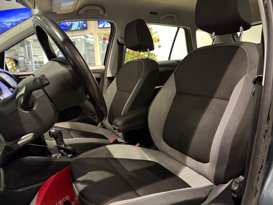 Skoda Fabia 1,2 TSi 110 Active Combi DSG 5d