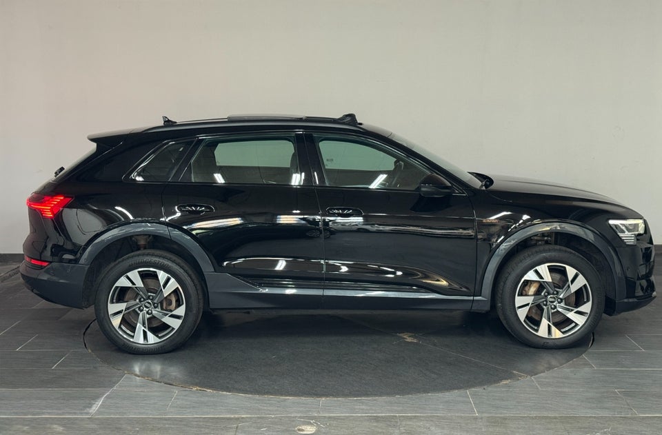 Audi e-tron 55 Prestige quattro 5d