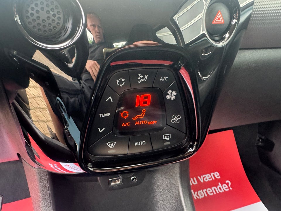 Peugeot 108 1,0 e-VTi 72 Allure+ 5d