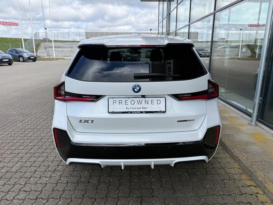 BMW iX1 eDrive20 M-Sport 5d