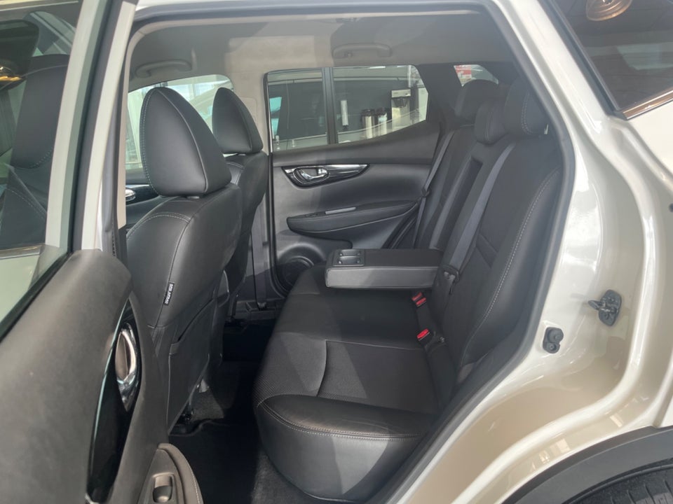 Nissan Qashqai 1,5 dCi 110 Tekna 5d