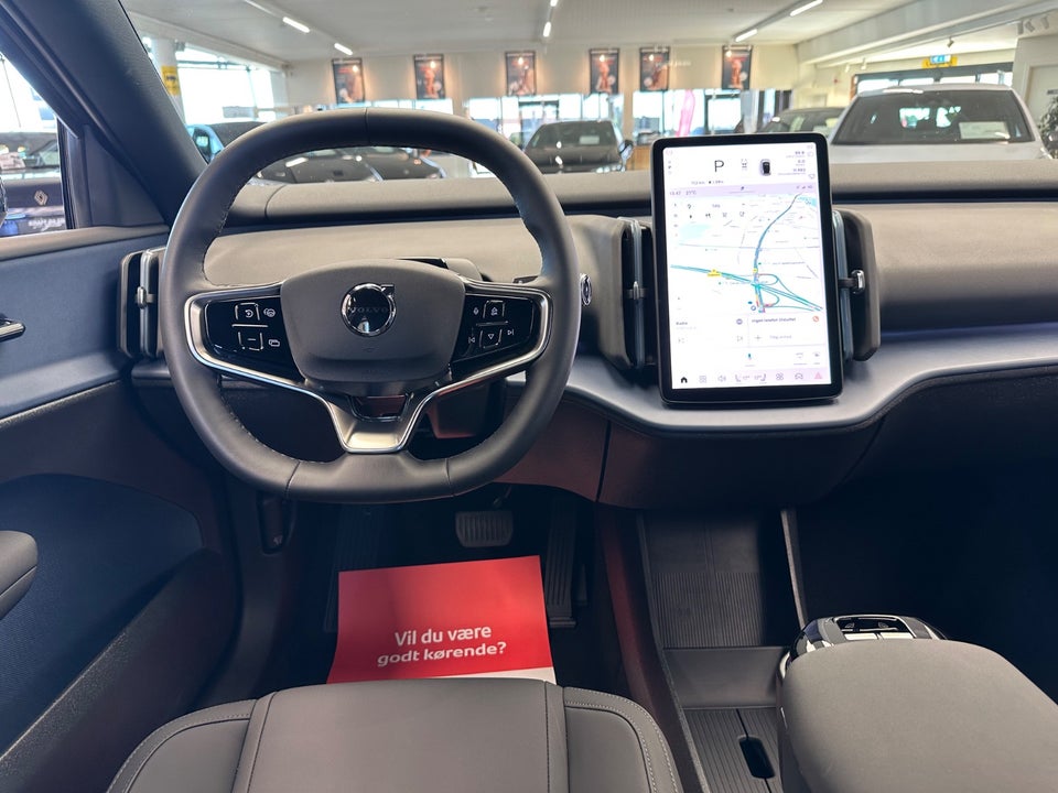 Volvo EX30 Extended Range Plus 5d