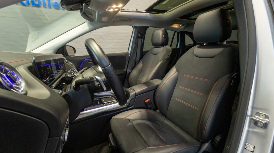 Mercedes EQA300 AMG Line 4Matic 5d