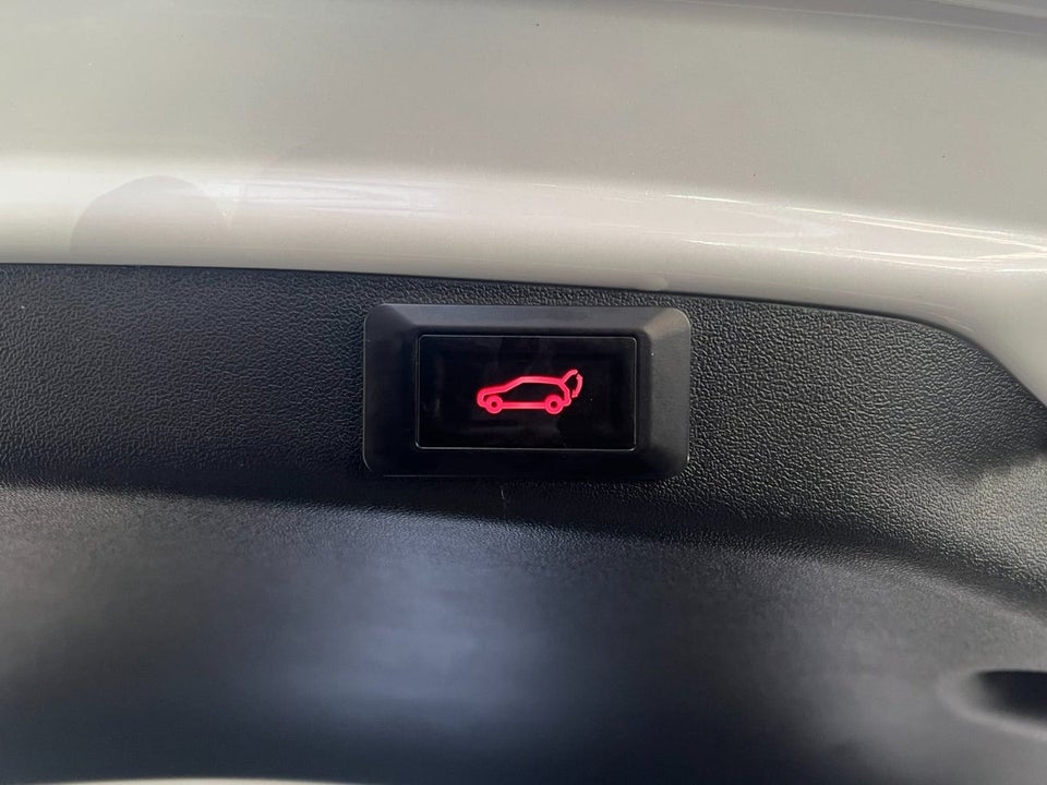 Tesla Model 3 Standard Range+ RWD 4d