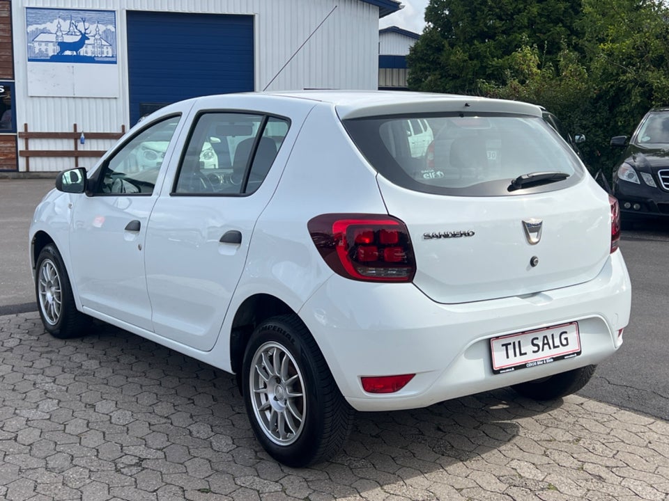 Dacia Sandero 0,9 TCe 90 Essential 5d