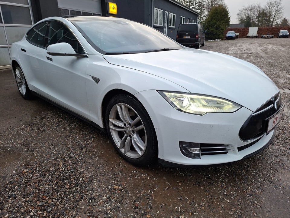 Tesla Model S 85D 5d