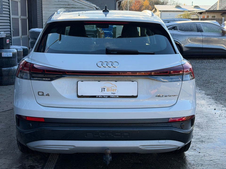 Audi Q4 e-tron 40 Advanced 5d