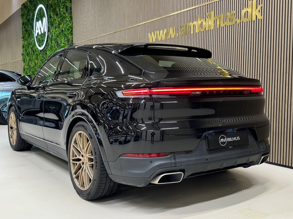 Porsche Cayenne 3,0 E-Hybrid Coupé Tiptr. 5d