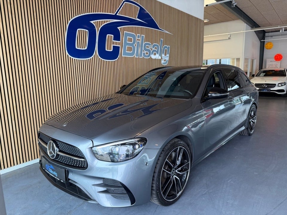 Mercedes E300 de 2,0 AMG Line stc. aut. 5d