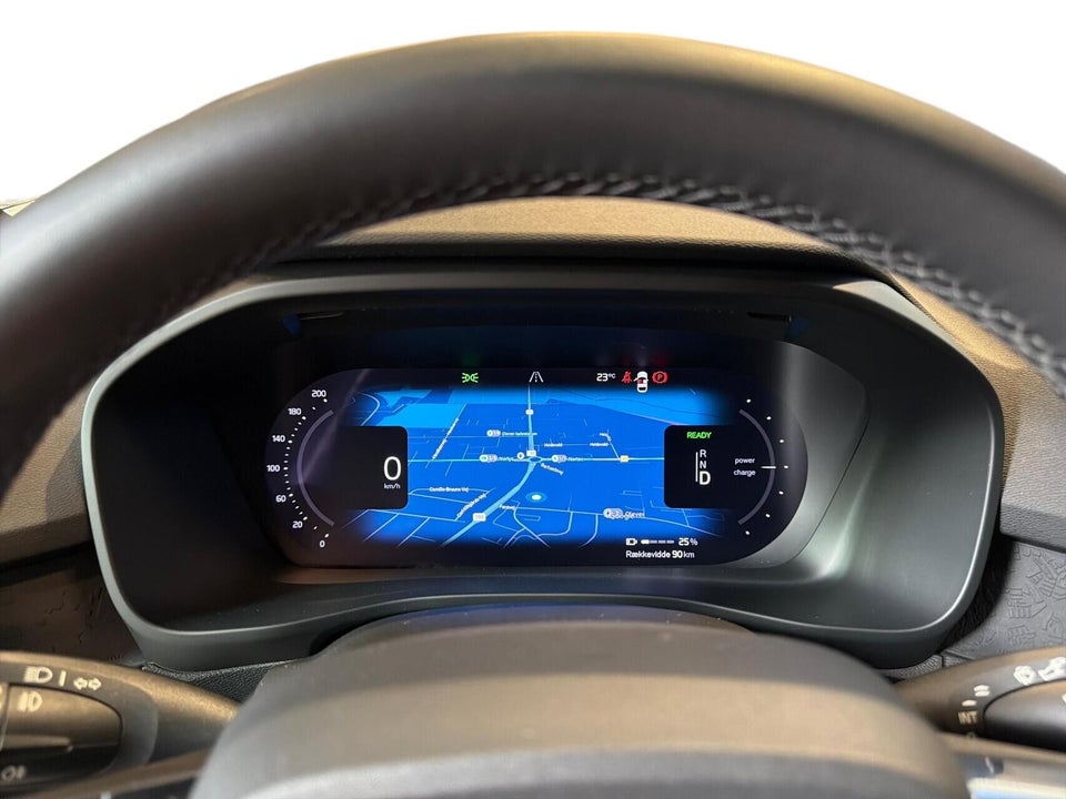 Volvo XC40 P6 ReCharge Plus 5d