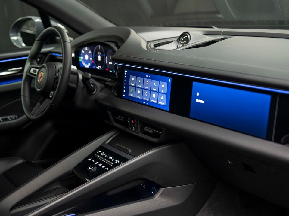Porsche Macan 5d
