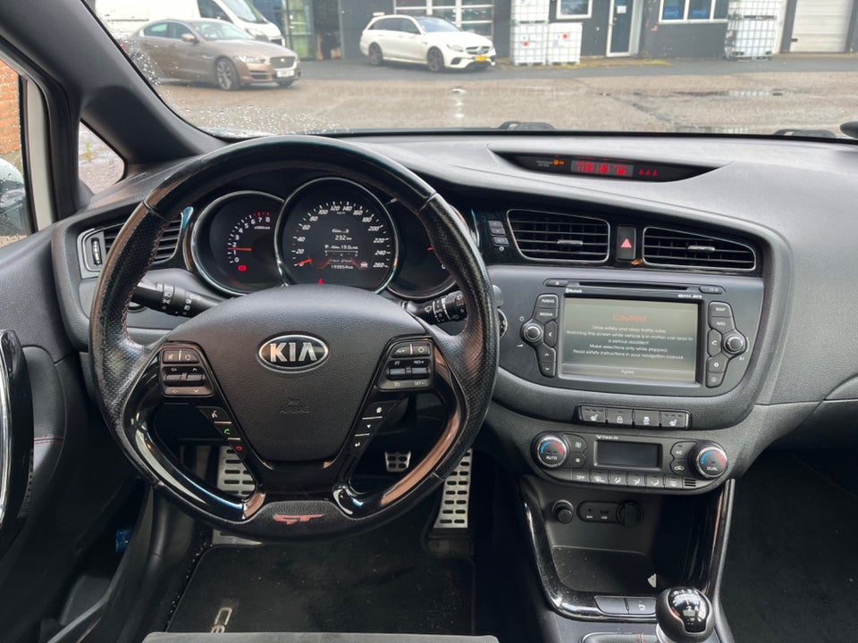 Kia Ceed 1,6 GDi GT 5d