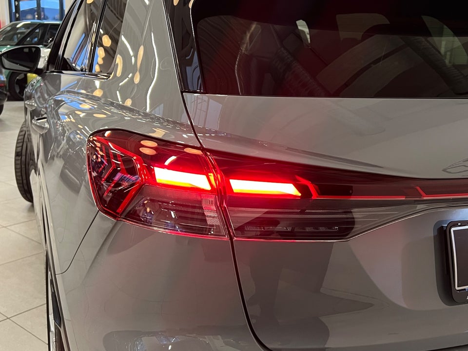 Audi Q4 e-tron 45 edition S-line 5d