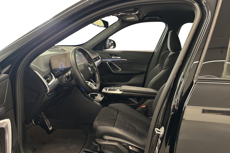 BMW iX1 eDrive20 M-Sport 5d