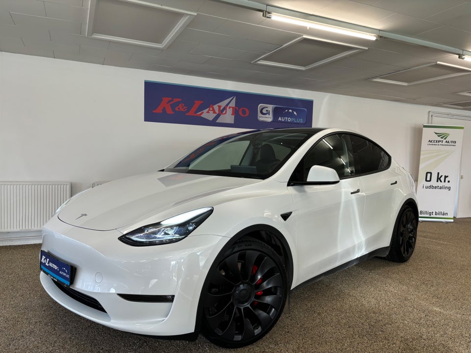 Tesla Model Y Performance AWD 5d