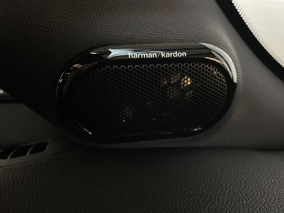 MINI Cooper SE Maximise 3d