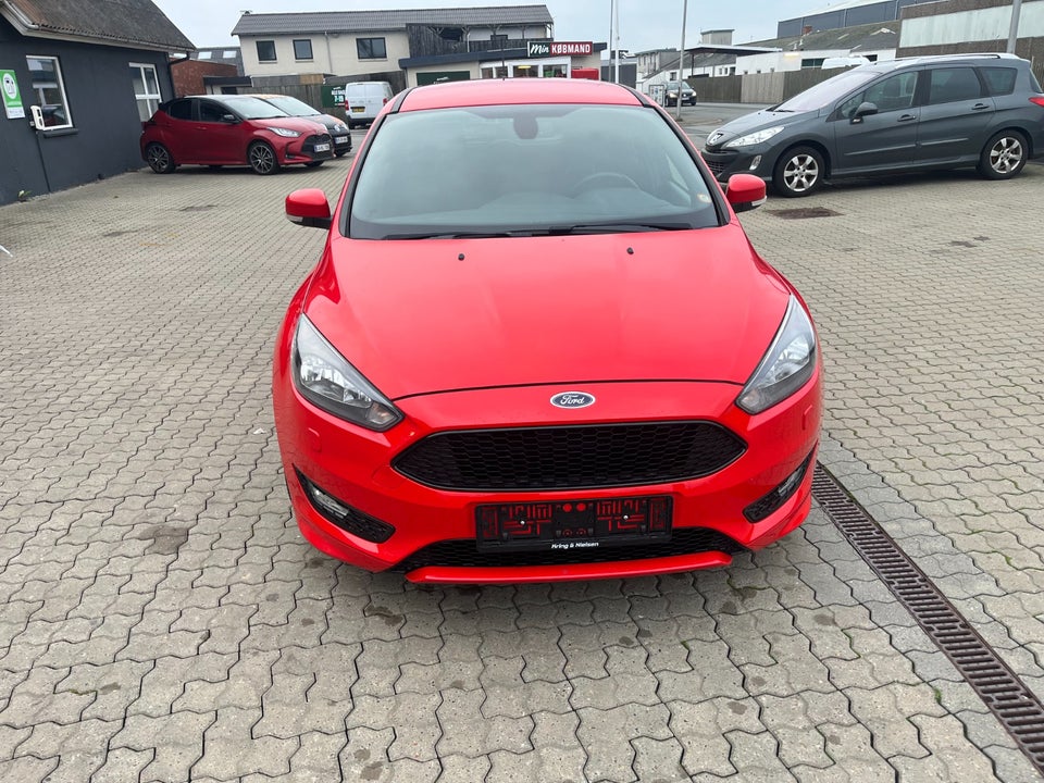Ford Focus 1,5 SCTi 150 ST-Line stc. 5d