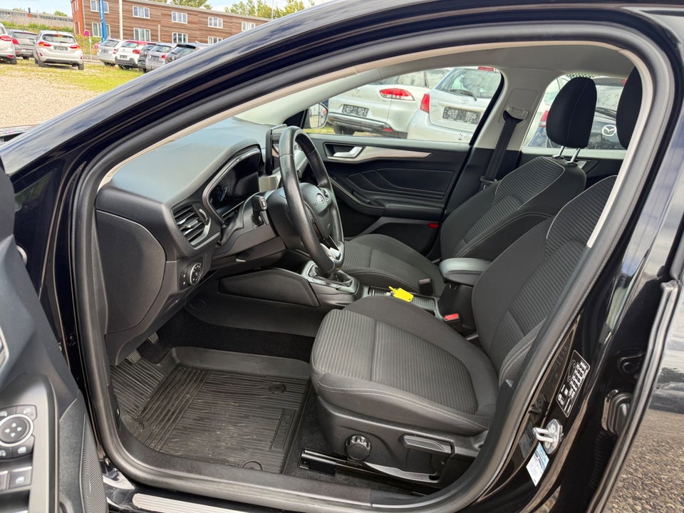 Ford Focus 1,0 EcoBoost Titanium stc. 5d