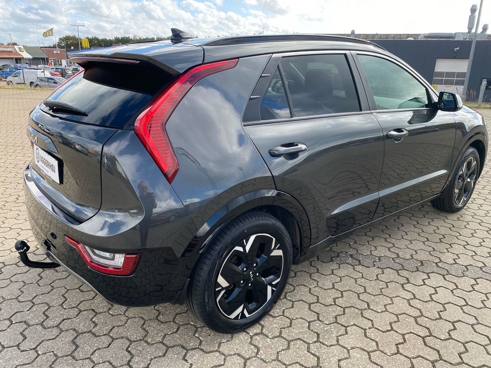 Kia Niro 64 EV Upgrade 5d