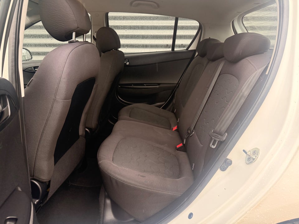 Hyundai i20 1,25 Classic 5d