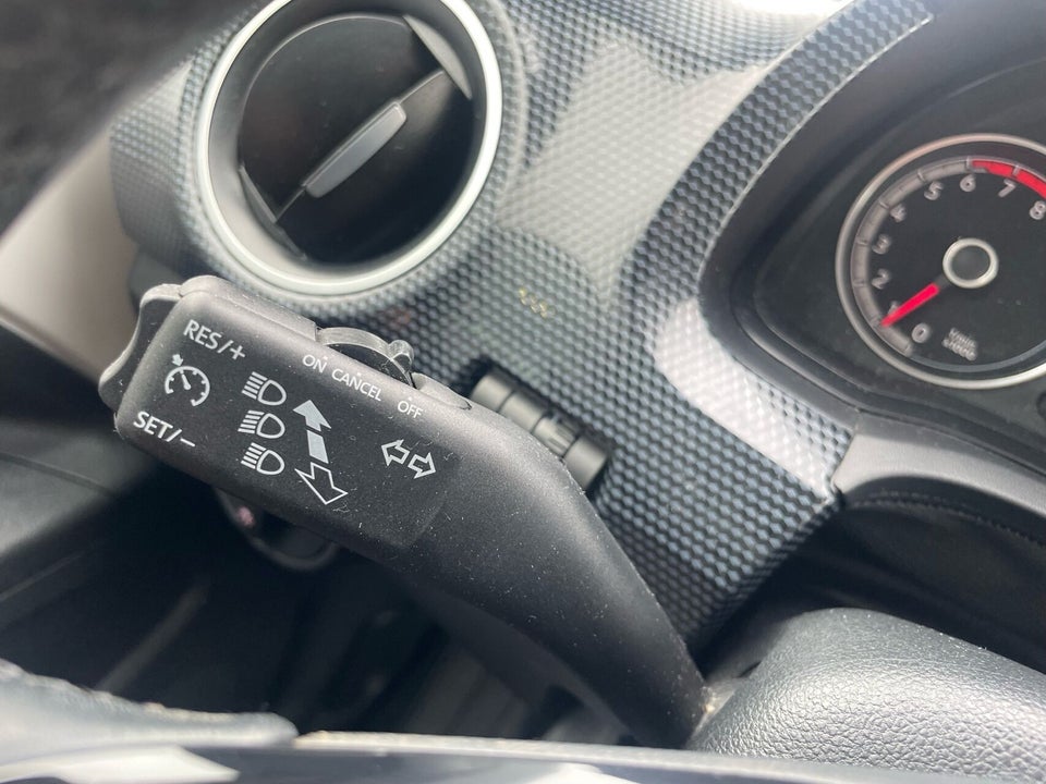 VW Up! 1,0 MPi 60 Move Up! BMT 5d