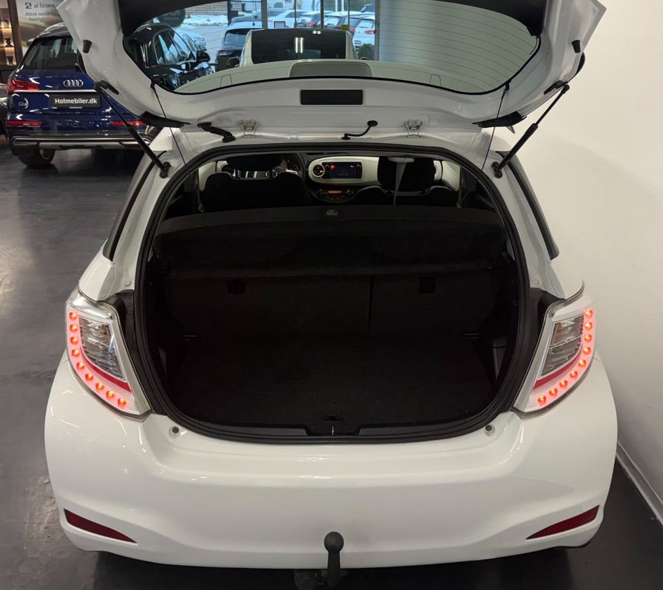 Toyota Yaris 1,3 T2 M/M 5d