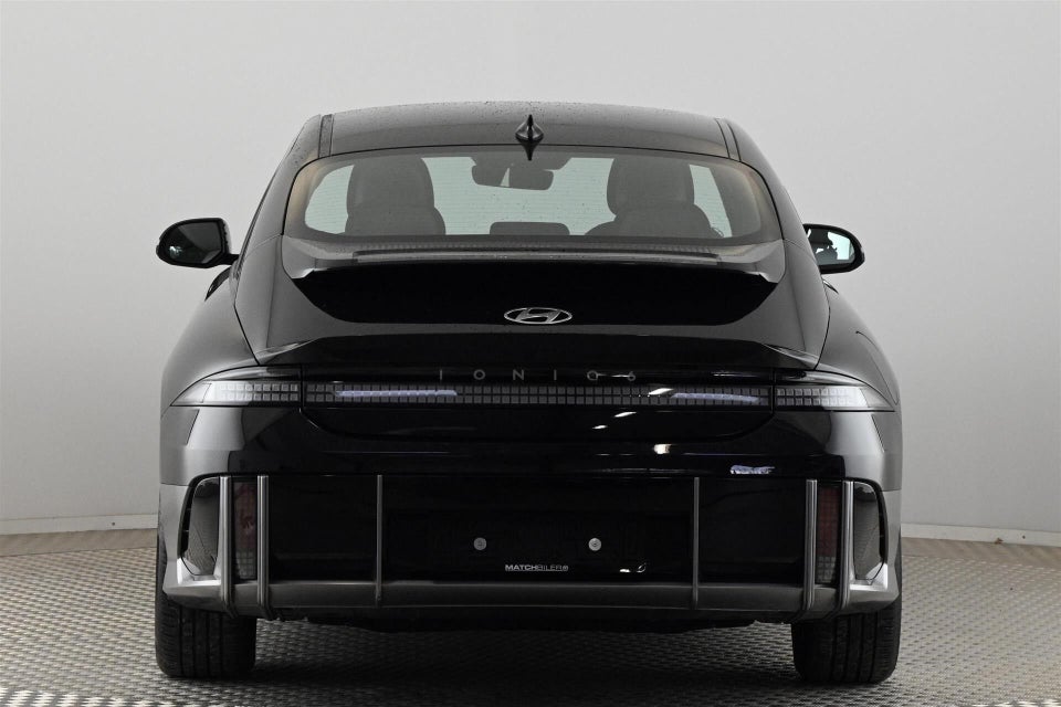 Hyundai Ioniq 6 53 Essential 4d