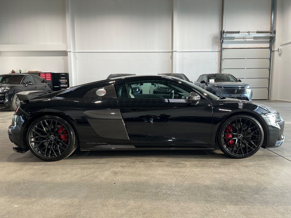 Audi R8 5,2 FSi Coupé performance quattro S-tr. 2d