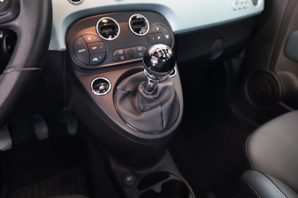 Fiat 500 1,0 Hybrid Launch Edition 3d