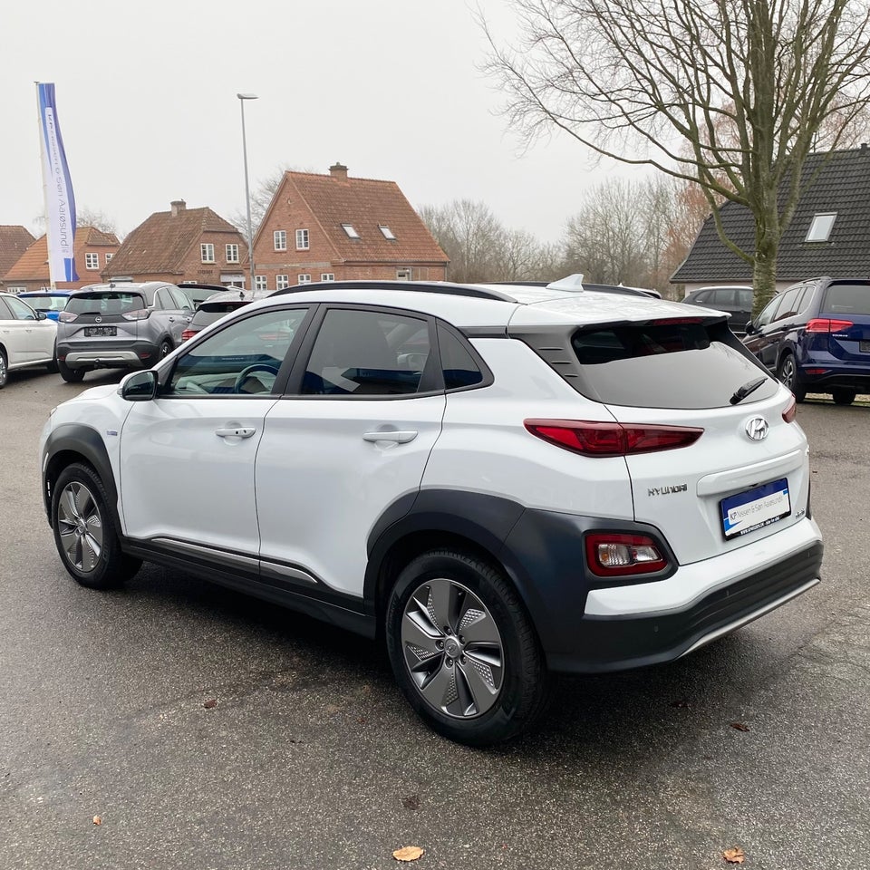 Hyundai Kona 39 EV Advanced 5d