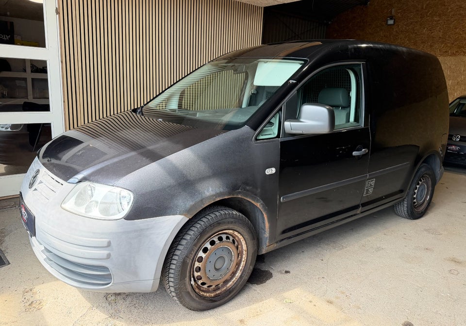 VW Caddy 1,9 TDi DSG 4d