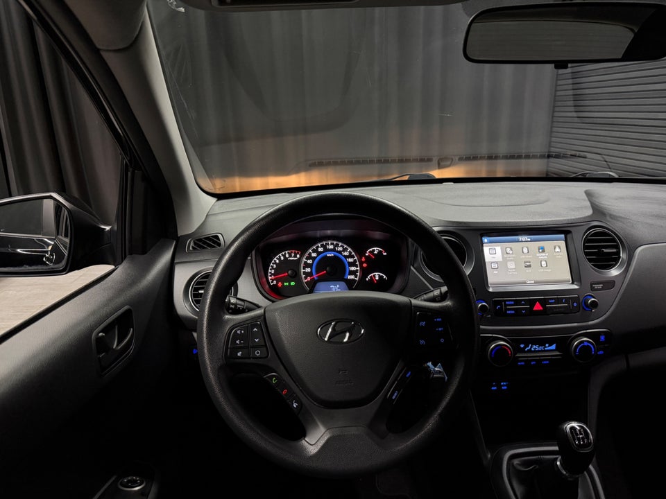 Hyundai i10 1,0 Touch 5d