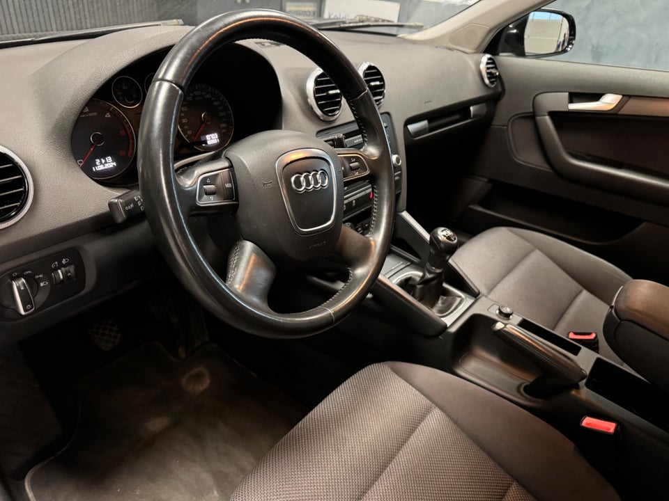 Audi A3 2,0 TDi 140 Sportback 5d