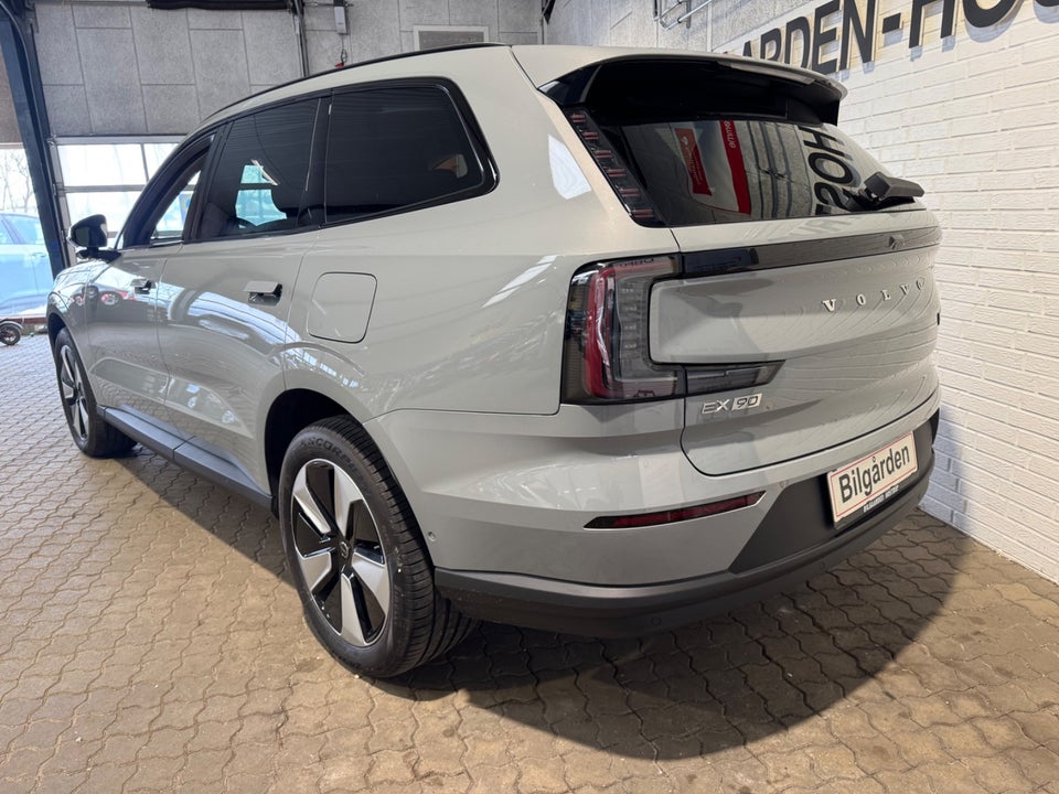 Volvo EX90 Plus 7prs 5d