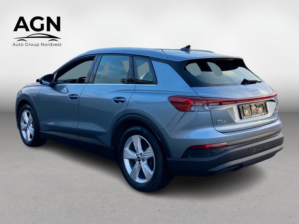 Audi Q4 e-tron 40  5d