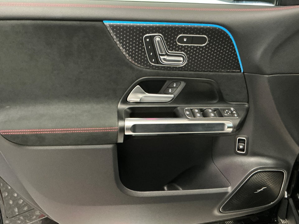 Mercedes EQB250+ AMG Line 5d