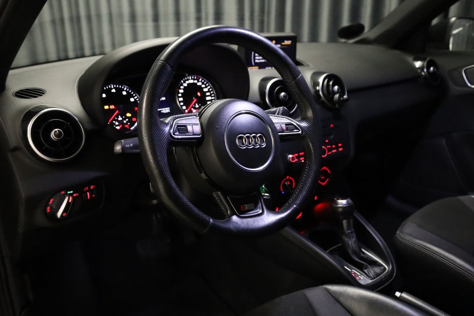 Audi A1 1,4 TFSi 185 S-line Sportback  S-tr. 5d