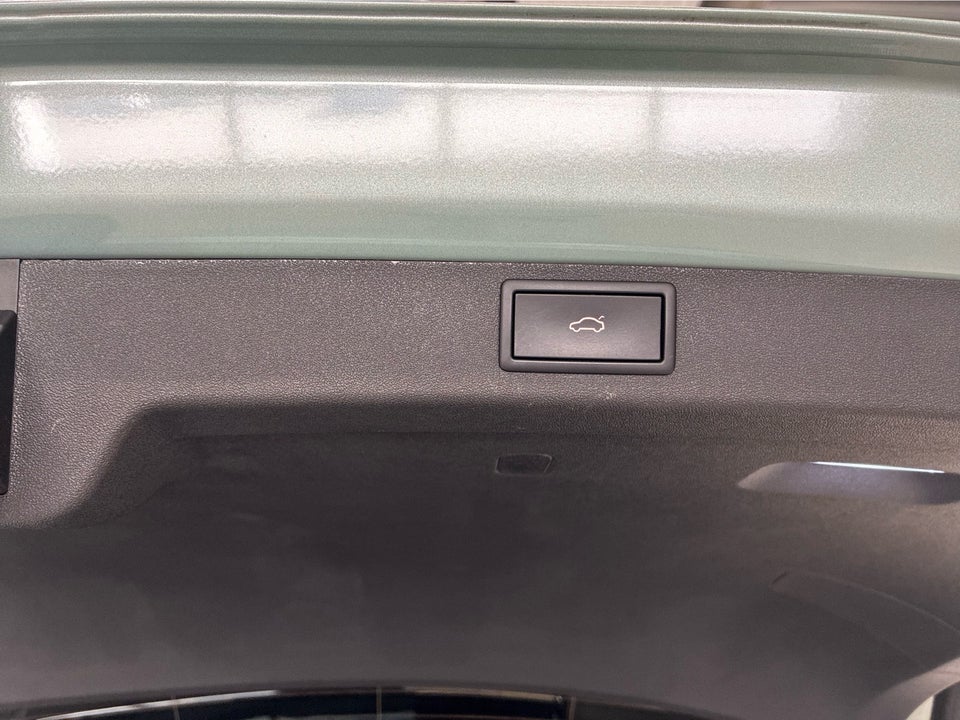Skoda Enyaq 80 iV Suite 5d