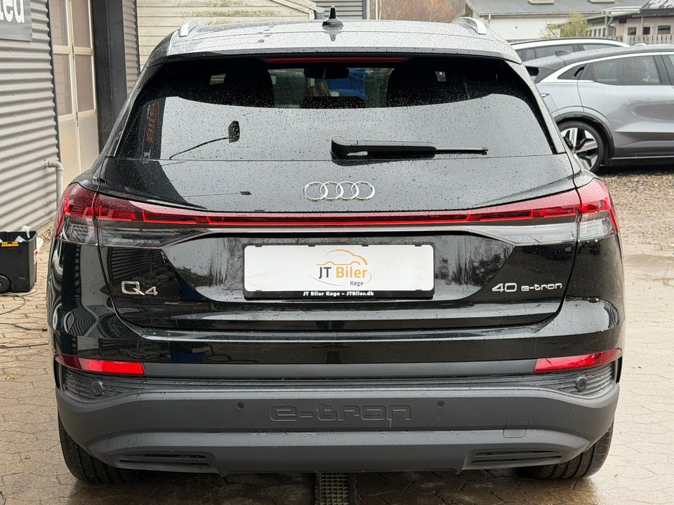Audi Q4 e-tron 40 Advanced 5d