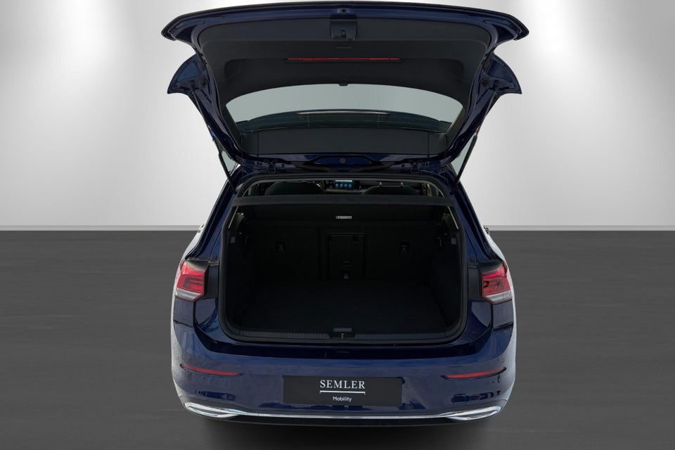 VW Golf VIII 1,5 eTSi 150 Style DSG 5d